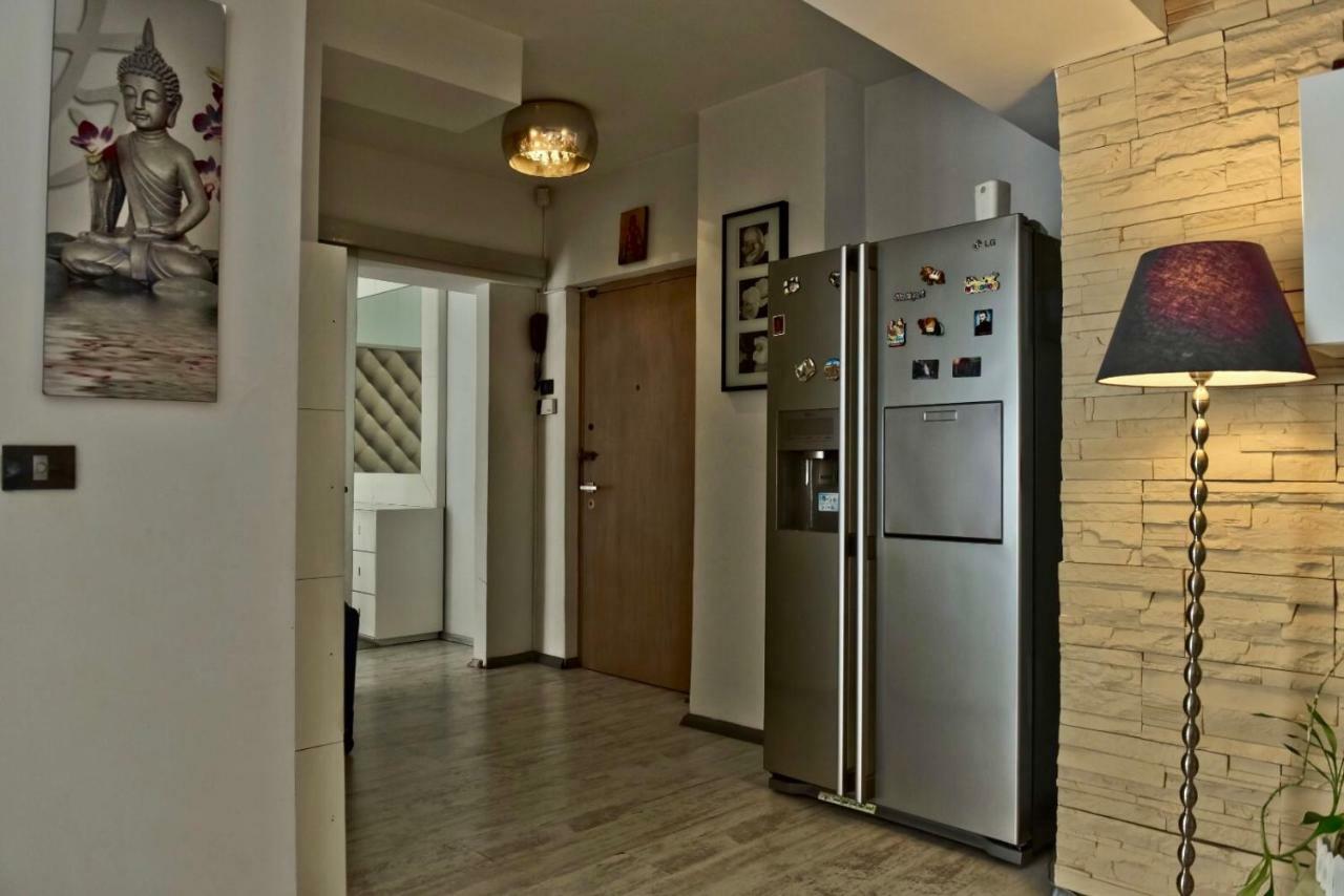 Eric Apartment 100 Bukarest Exteriör bild