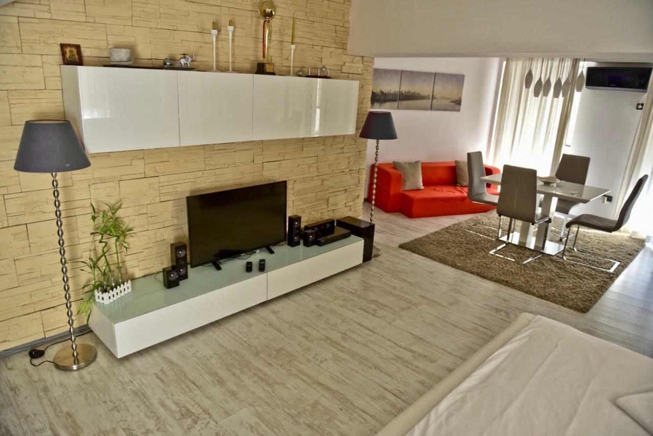 Eric Apartment 100 Bukarest Exteriör bild